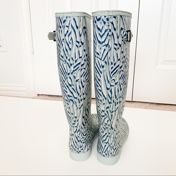 Hunter turquoise printed size 7 rain boots - Picture 6 of 11